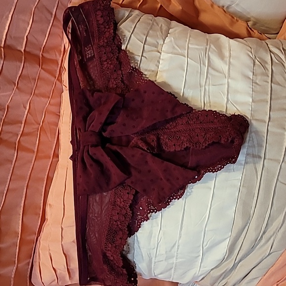 V.S. panty - Picture 2 of 5